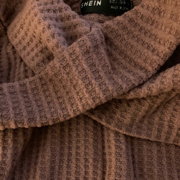 Shien small off shoulder top - Picture 3 of 6